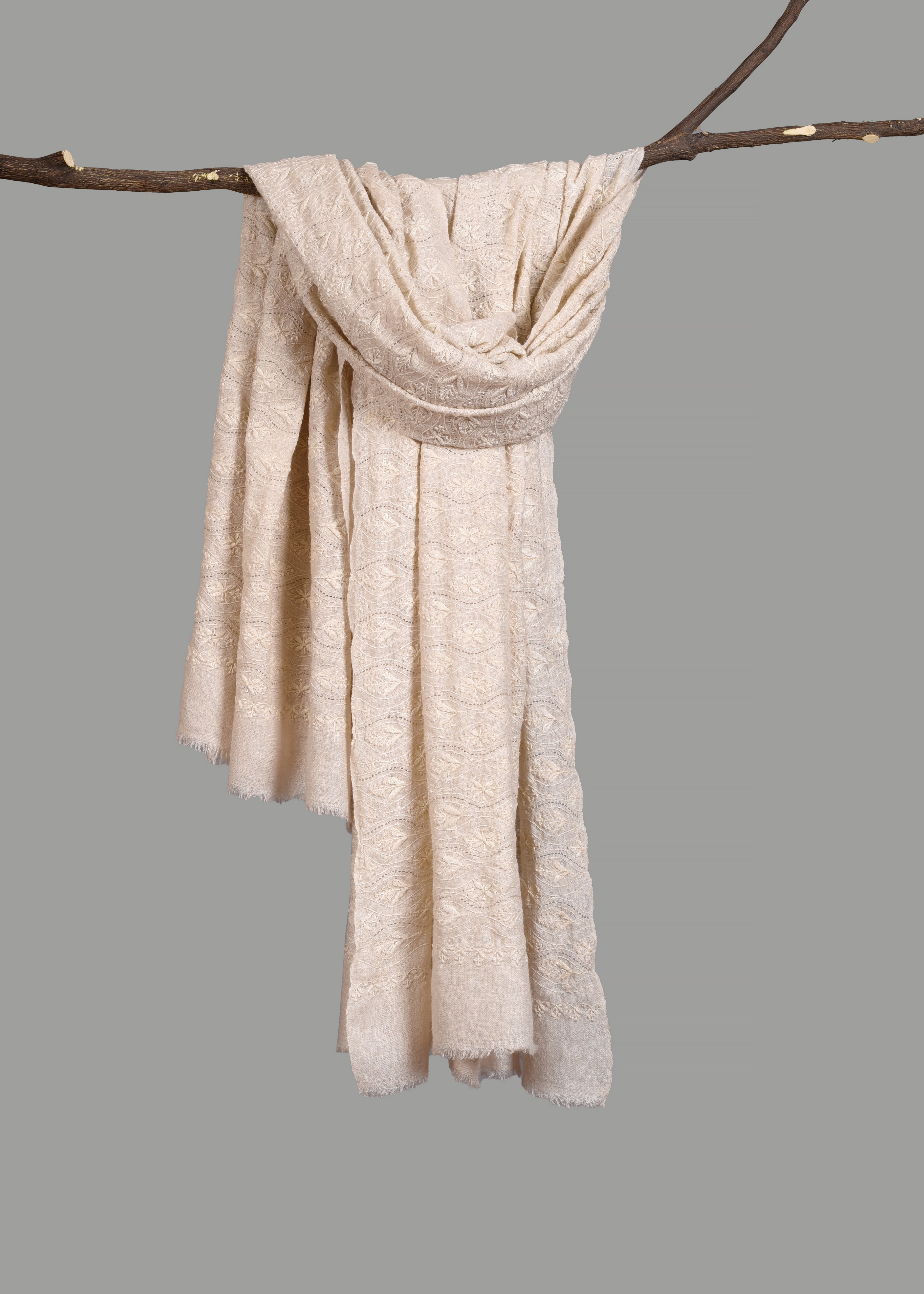Handwoven & Handspun Pure Pashmina Shawl – Ivory Mirage