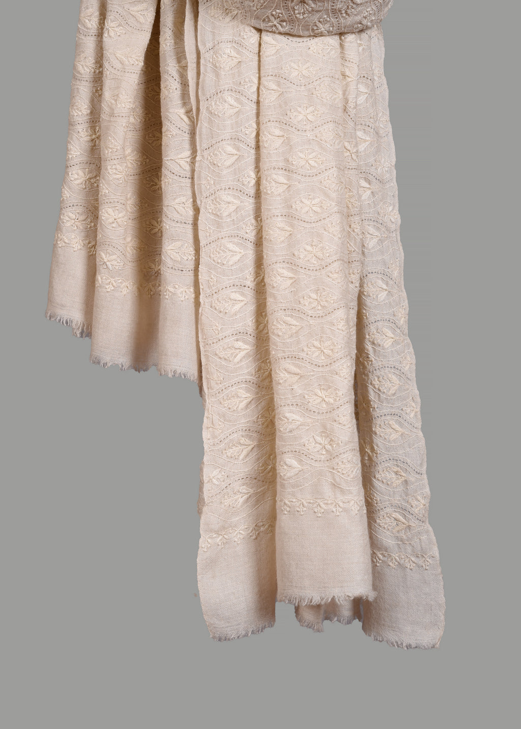 Handwoven & Handspun Pure Pashmina Shawl – Ivory Mirage