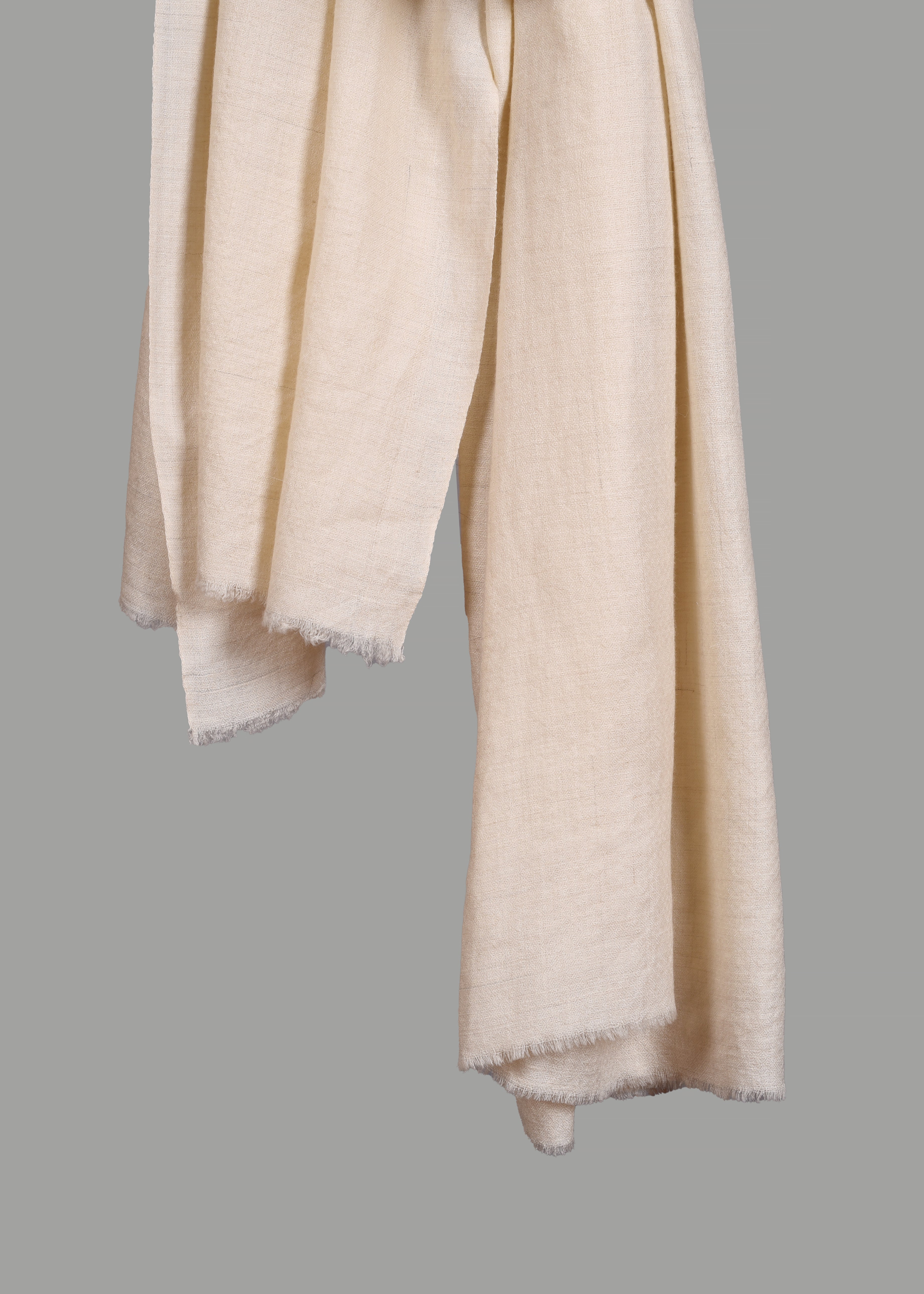 Handwoven & Handspun Pure Pashmina Shawl – Soft Ecru