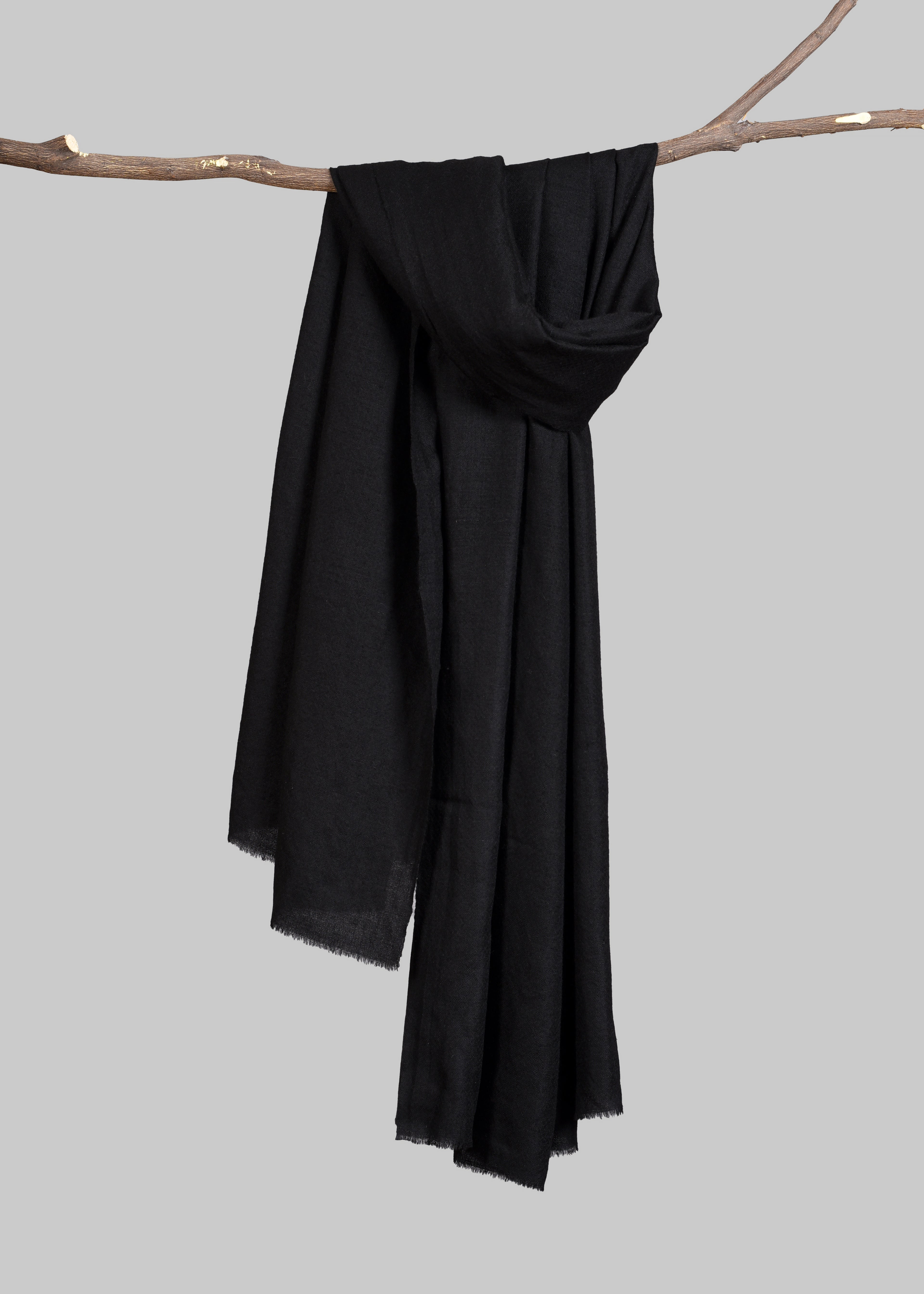 Handwoven & Handspun Pure Pashmina Shawl – Jet Noir