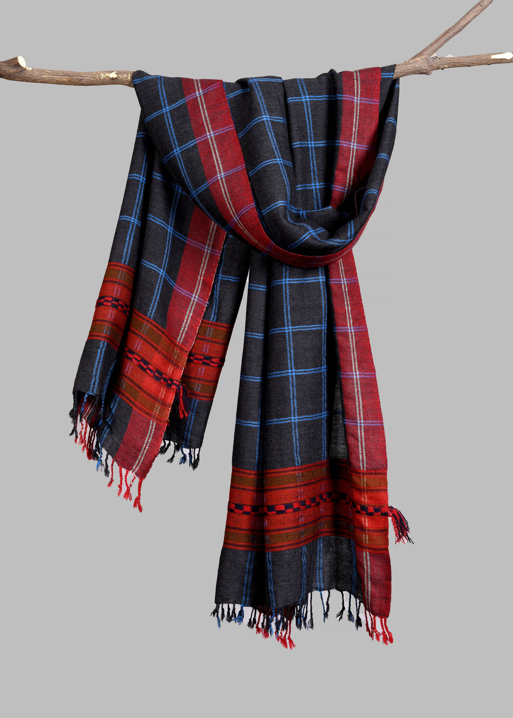 Kullu Handwoven Woollen Stole – Midnight Blue Checks on Black