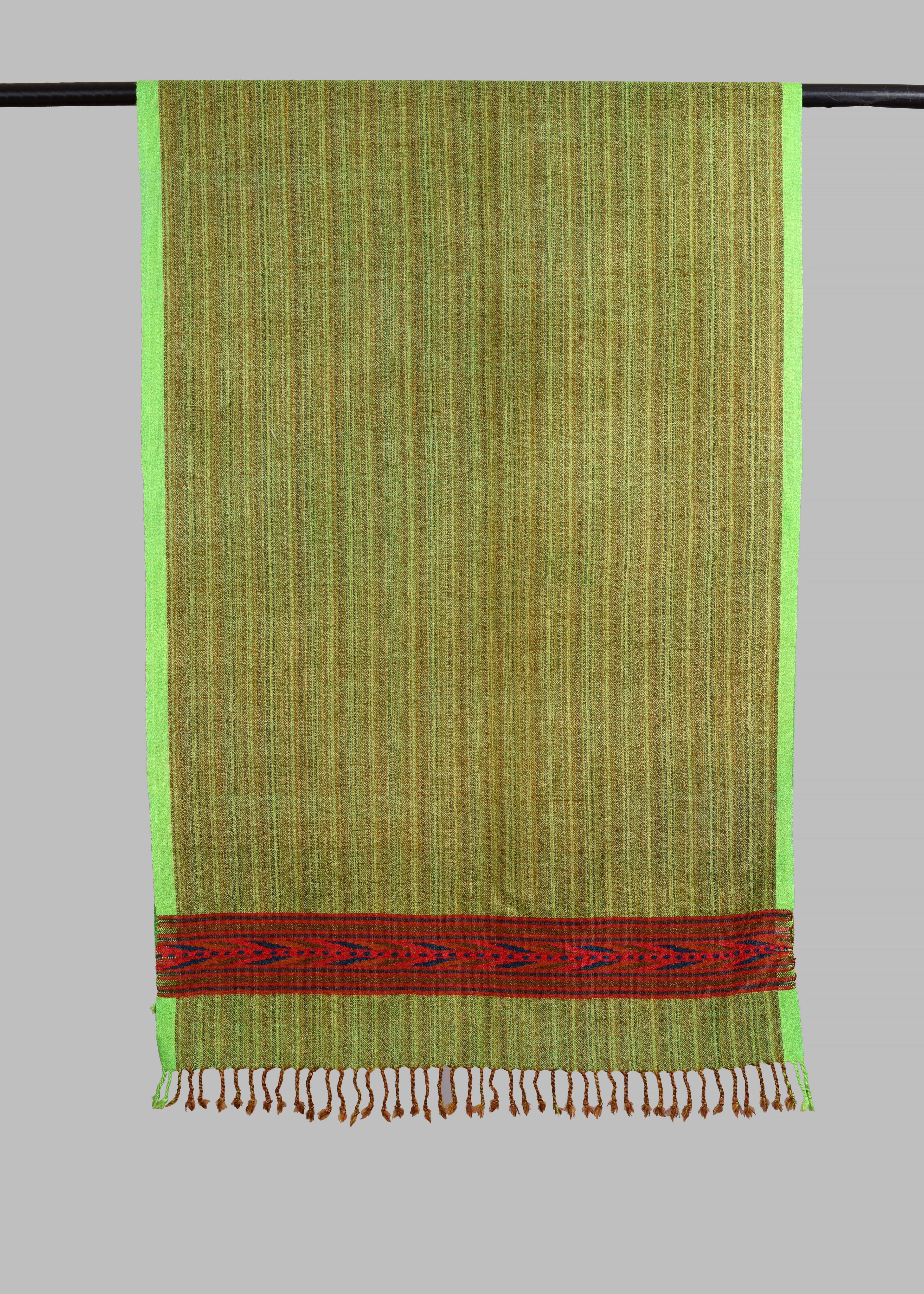 Kullu Handwoven Woollen Stole – Parrot Green