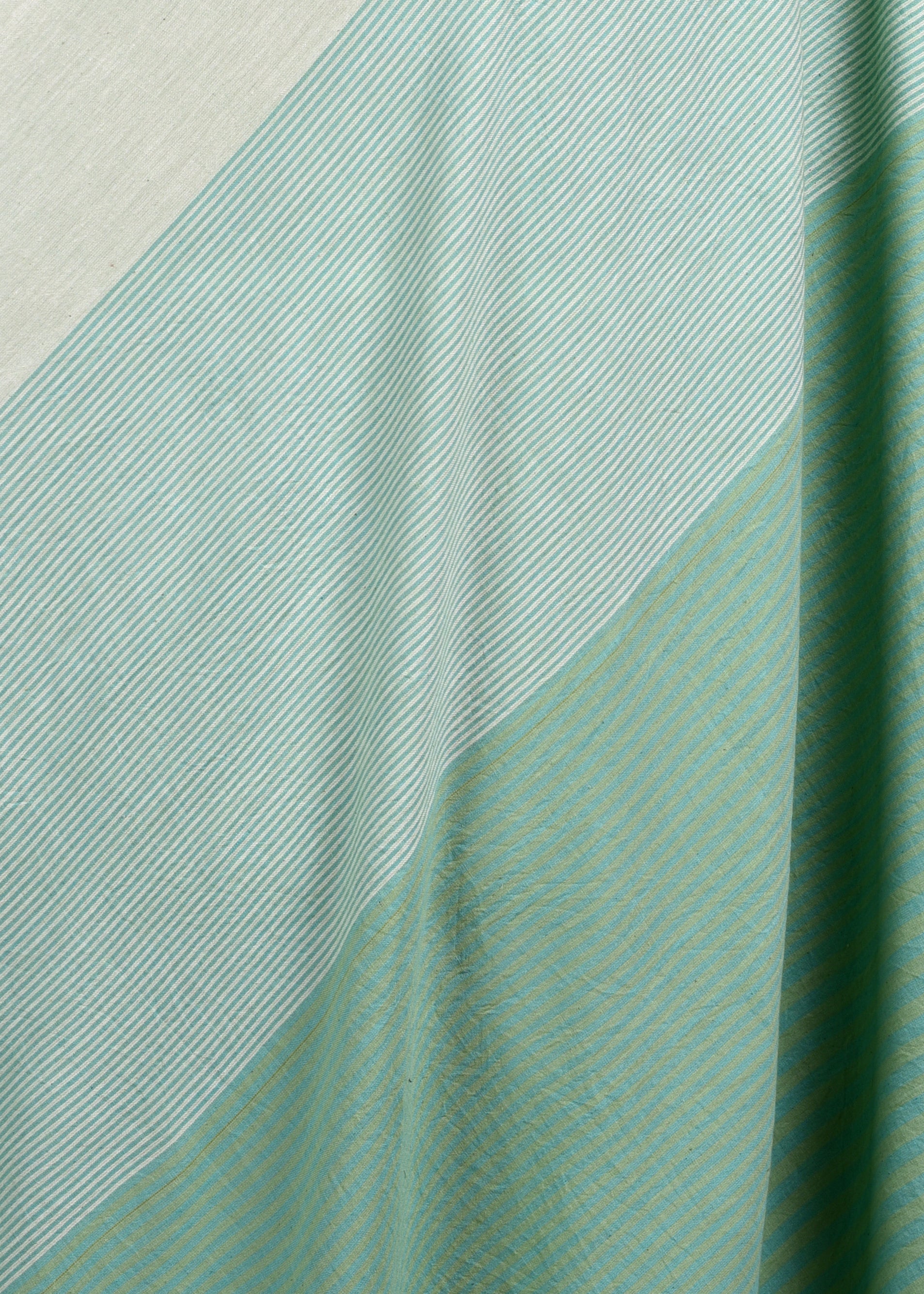 Seafoam Breeze