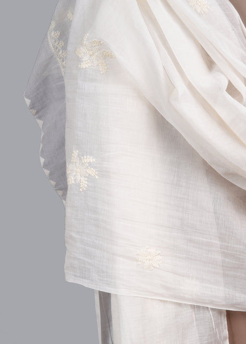 Chikankari Chanderi Dupatta: Starflower