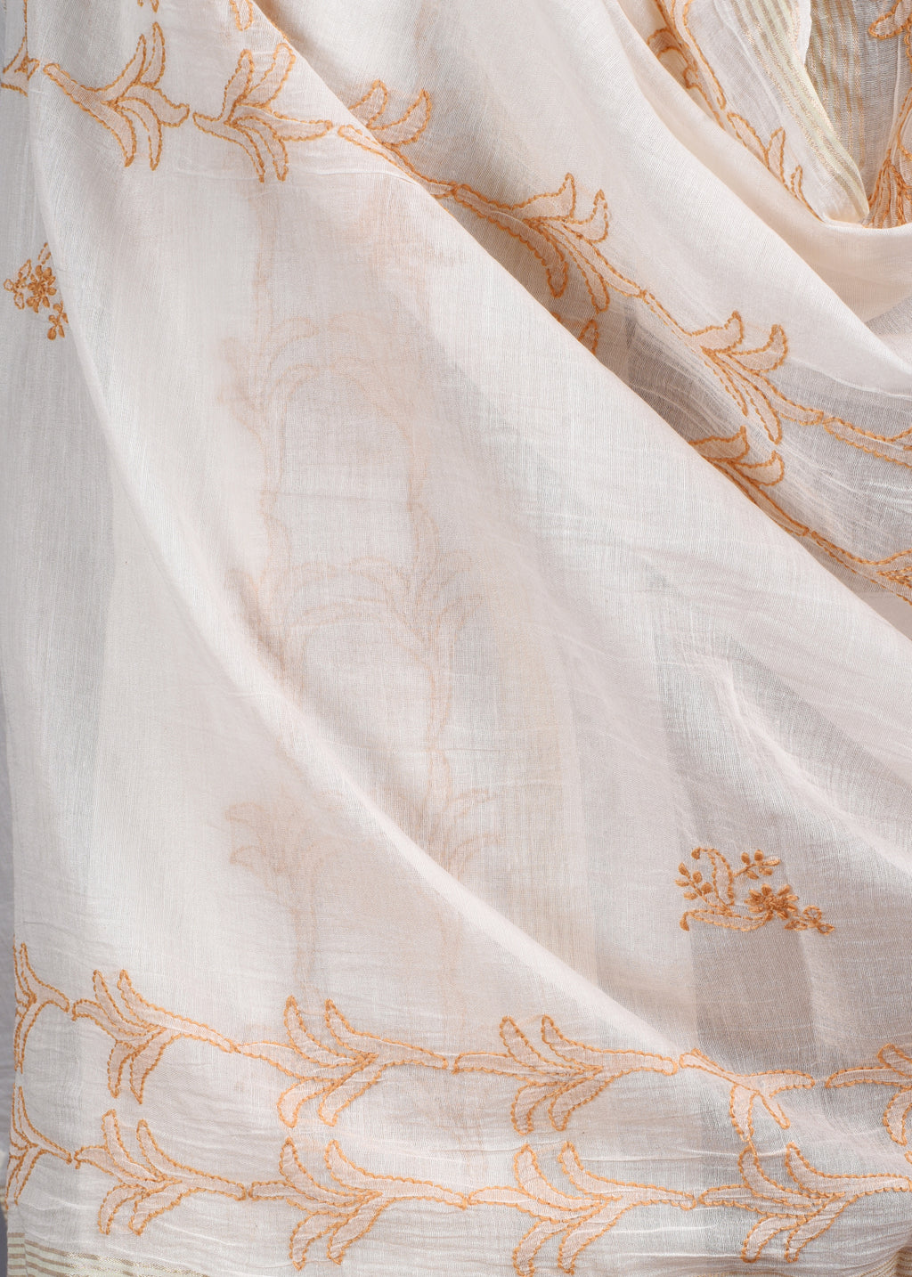 Chikankari Chanderi Dupatta: Peach Vine