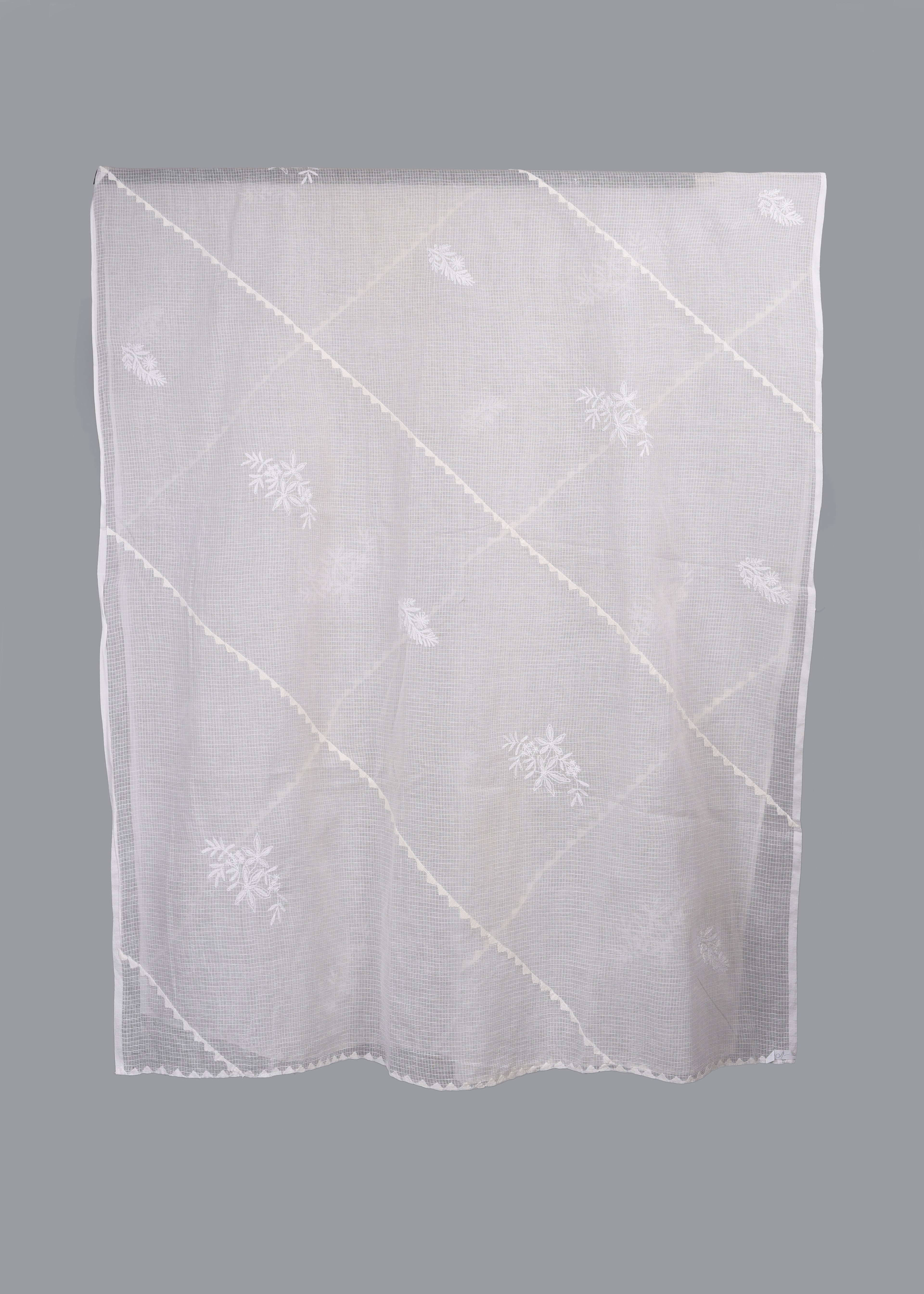 Chikankari Kota Dupatta: Snowfall Lattice