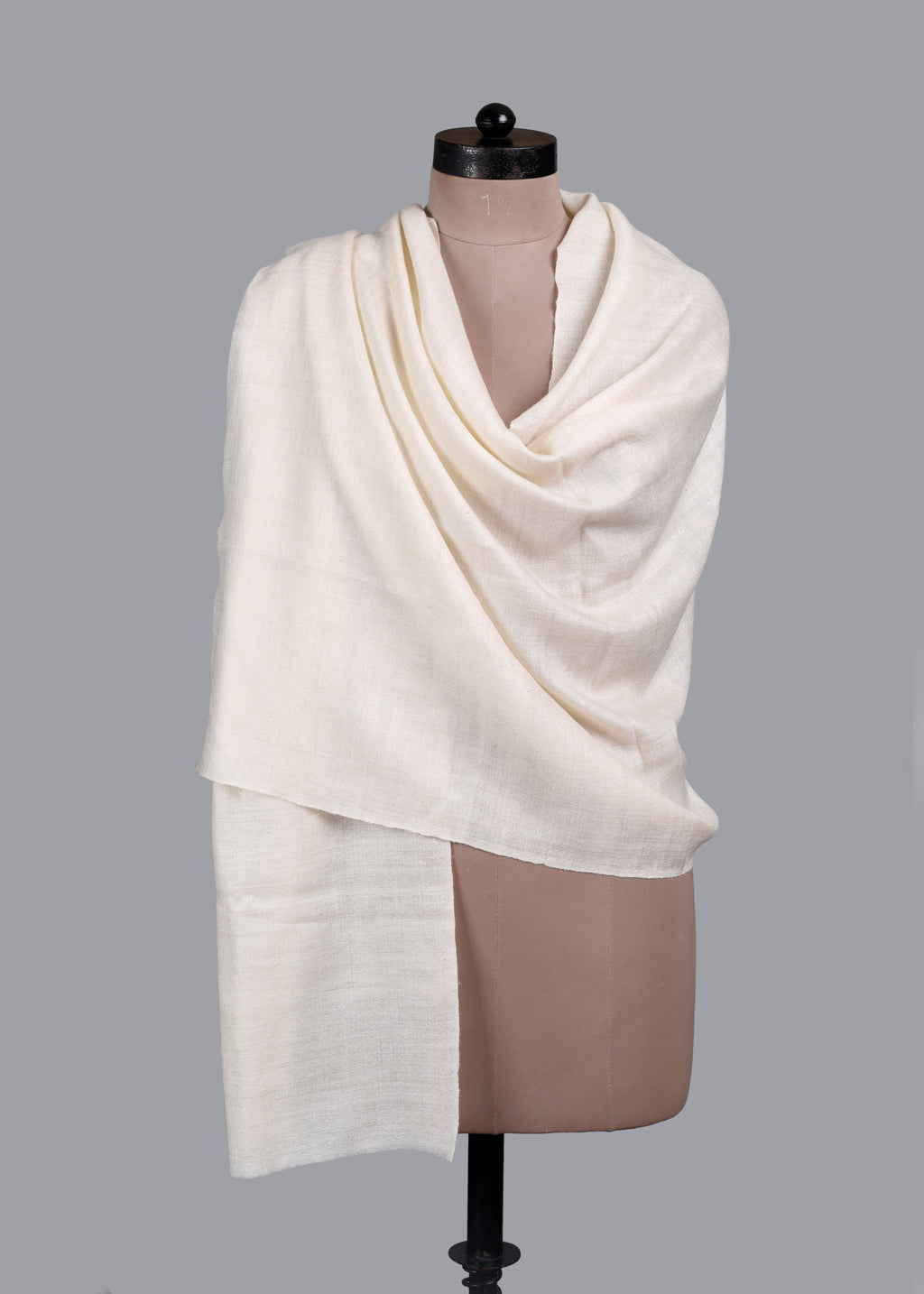 Handwoven & Handspun Pure Pashmina Stole – Ivory Whisper