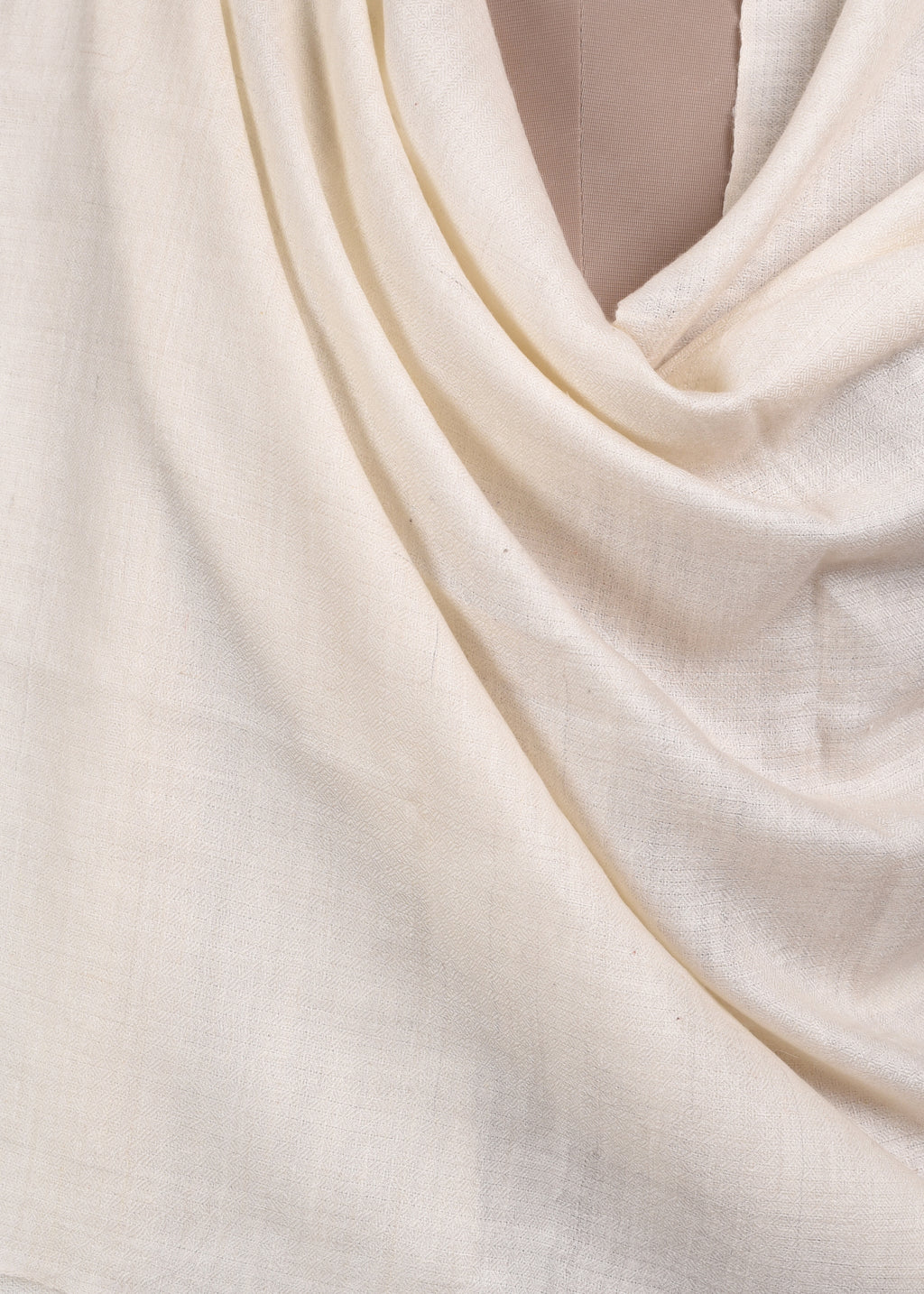 Handwoven & Handspun Pure Pashmina Stole – Ivory Whisper