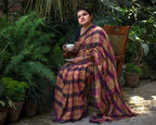 The Smart Check Sari