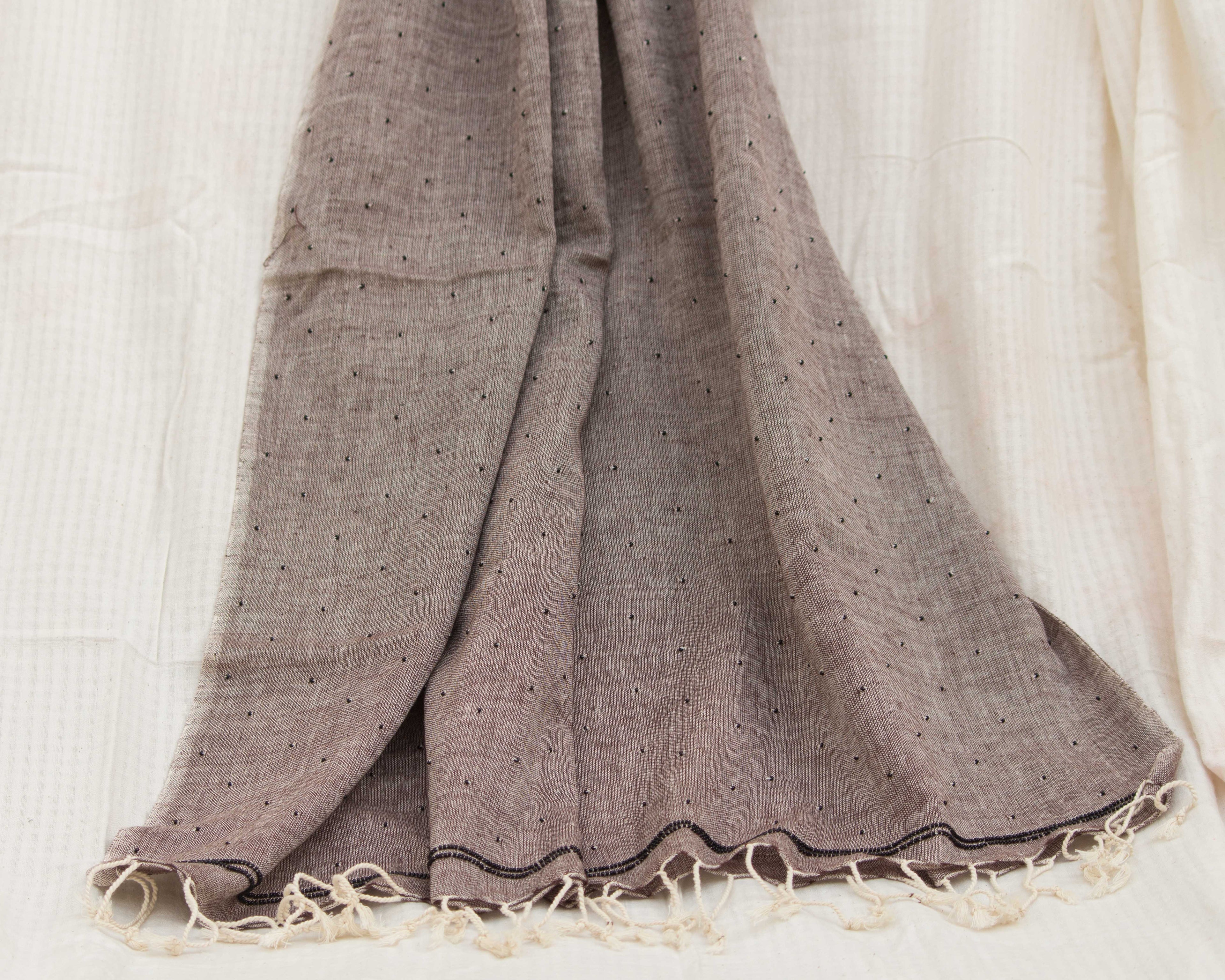 Handwoven - Zardozi Stole