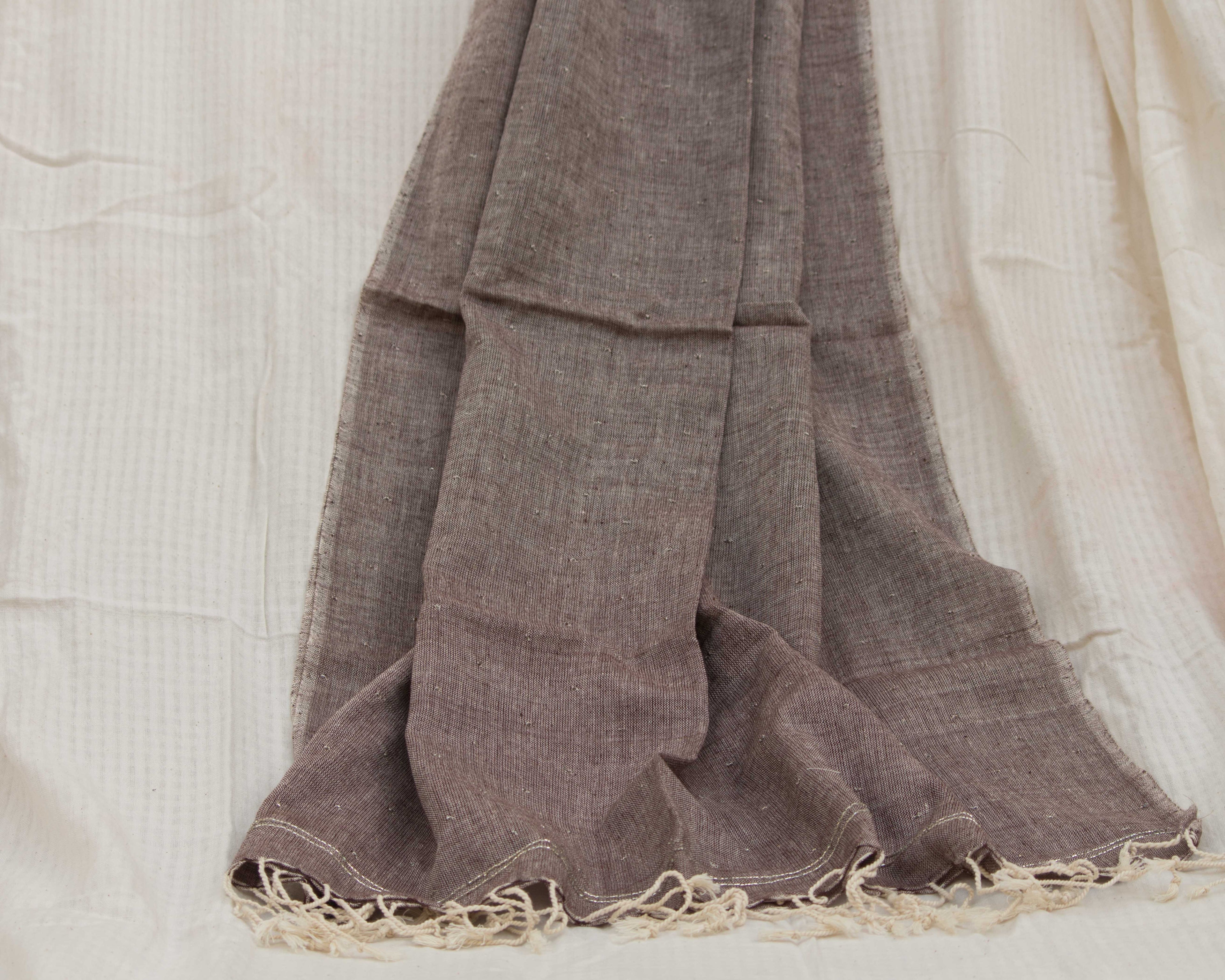 Handwoven - Zardozi Stole