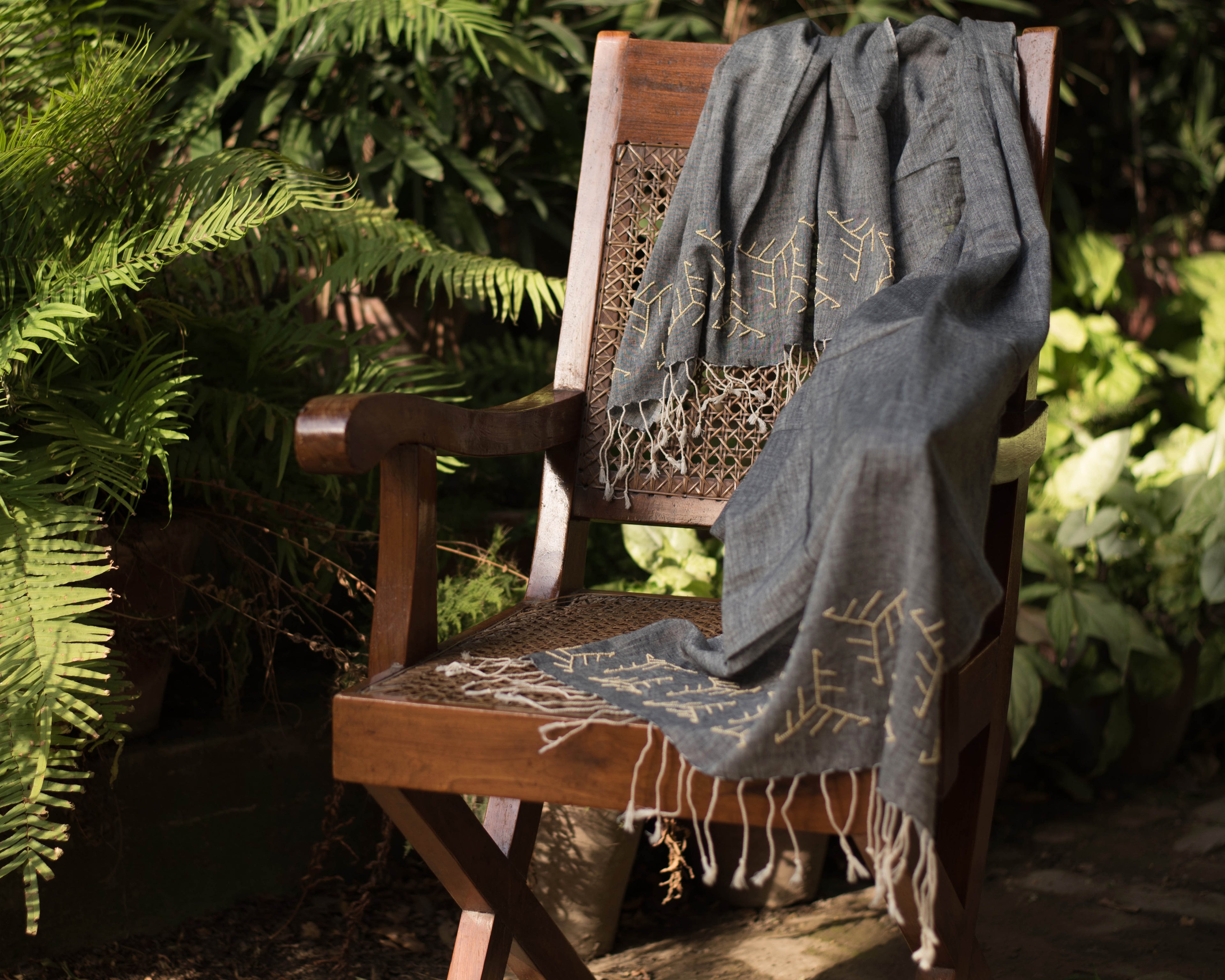 Handwoven - Shoot me Grey